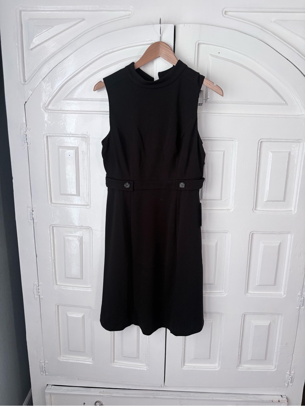 Maggie London Sleeveless Black A-Line Dress- NWT